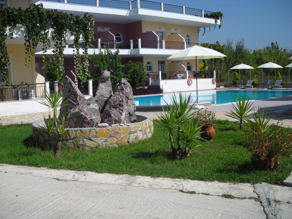 Fotini Studios Vasilikí Exteriör bild