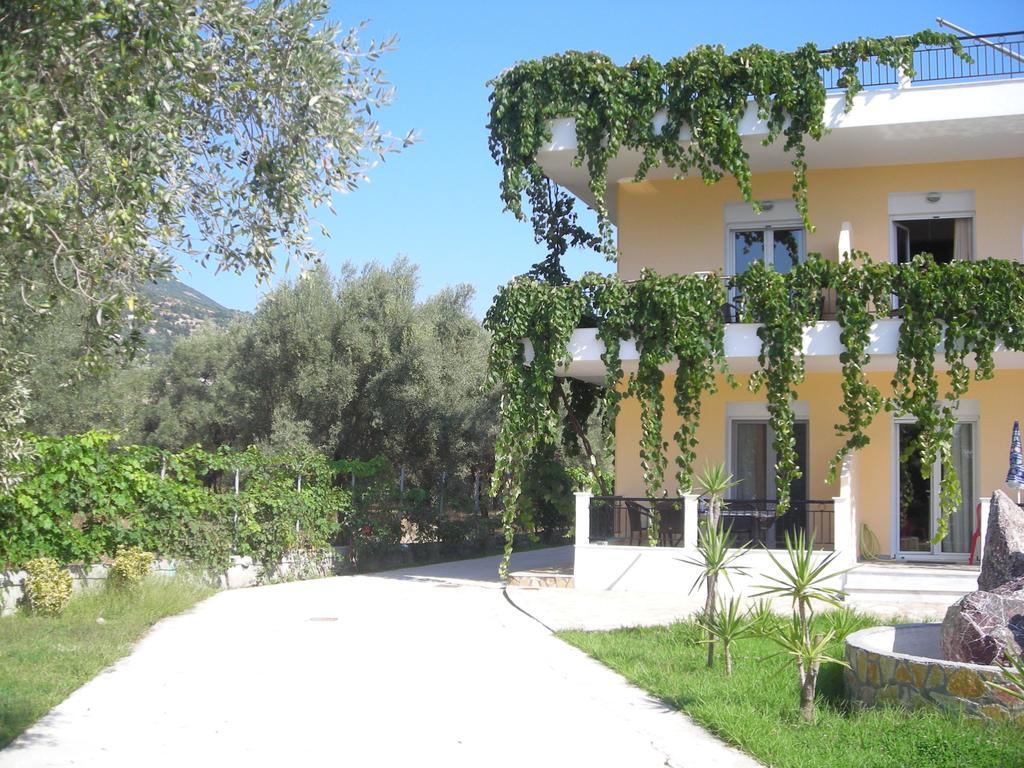 Fotini Studios Vasilikí Exteriör bild